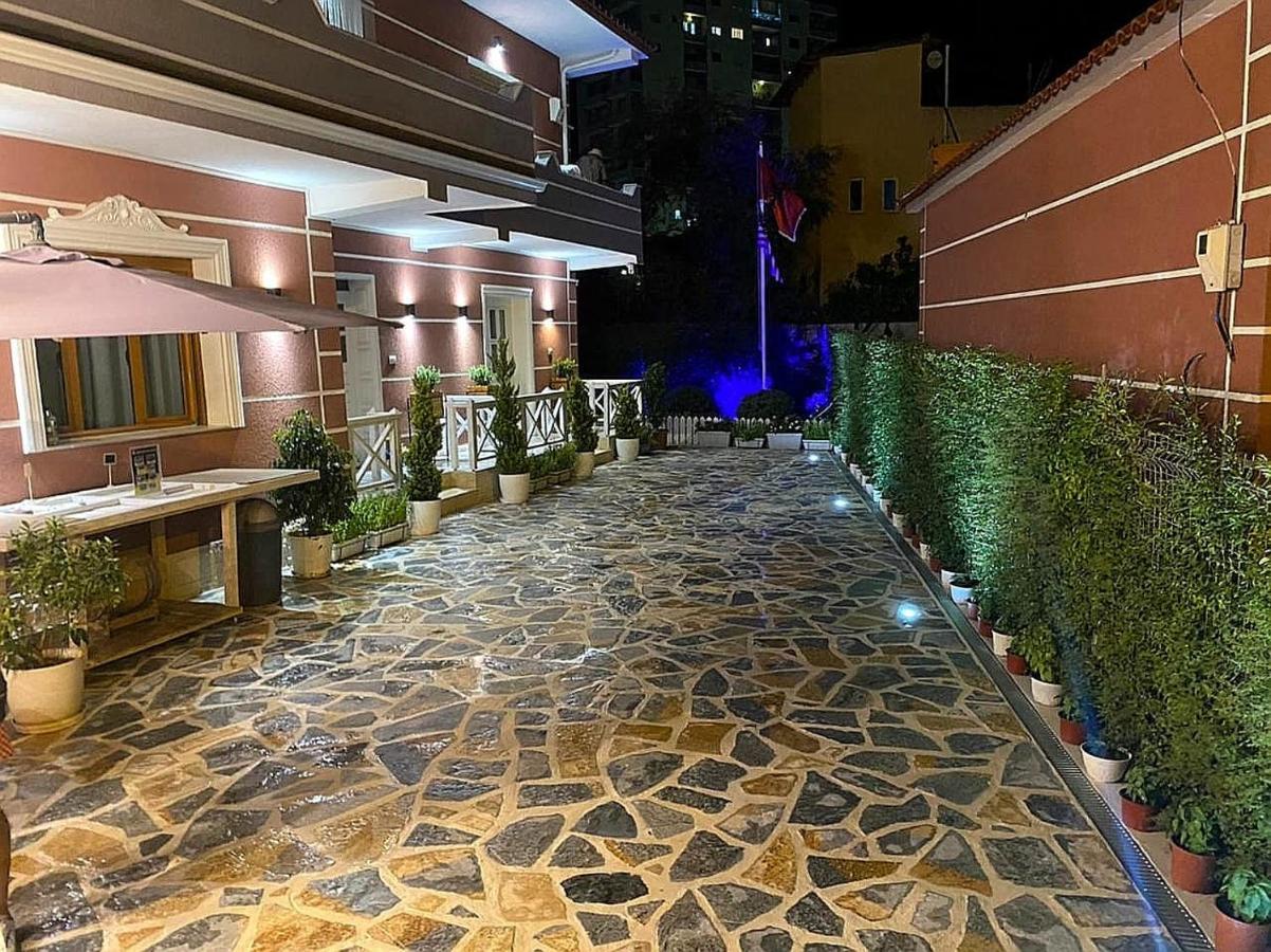 Vila Shehaj Luxury Apartment Vlorë Exterior foto
