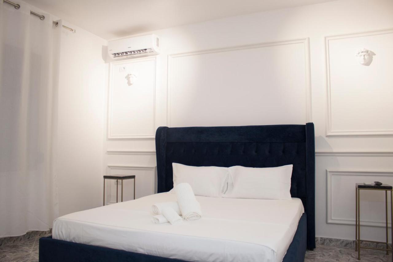 Vila Shehaj Luxury Apartment Vlorë Exterior foto